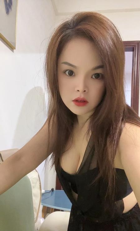 美乳诱惑梦梦