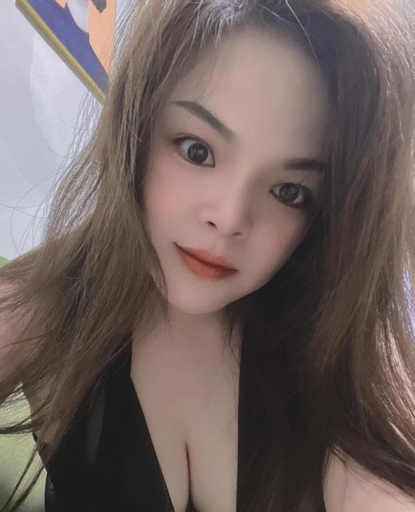 美乳诱惑梦梦