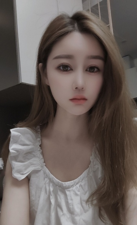 三点粉Vivian