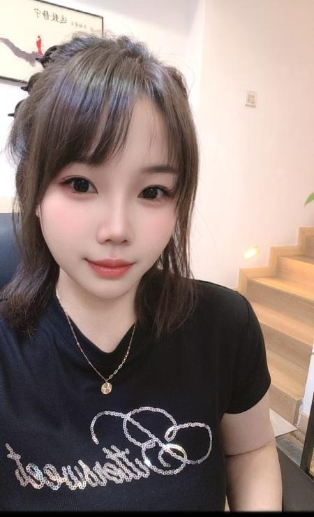 蜀山大胸浪姐姐