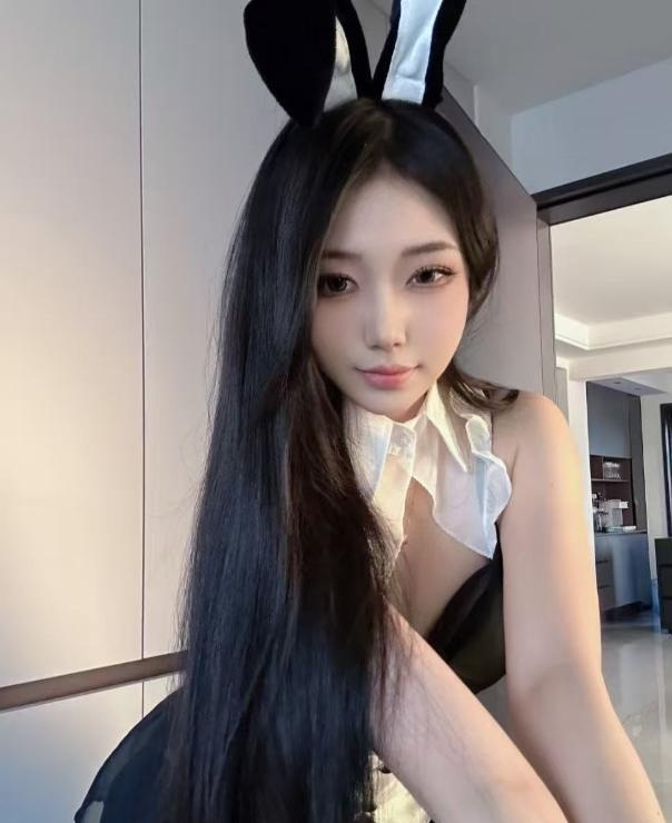 极品嫩妹细腿美乳活好