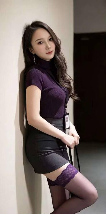 二刷丝袜美臀少妇依依