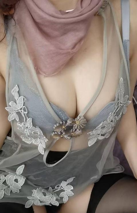 拱墅三通舌精老板娘