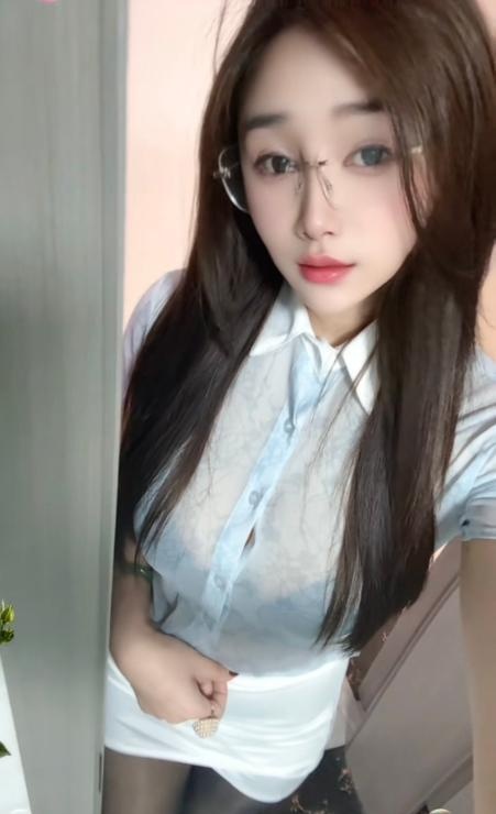 吴中长腿御姐