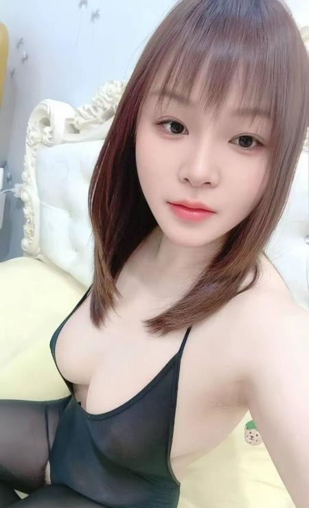 洪山性感大灯妹子