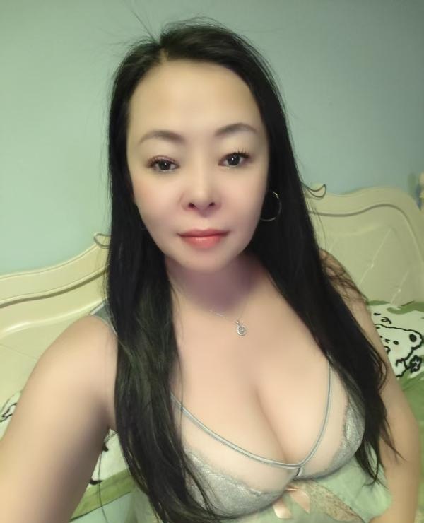 沙区莉莉