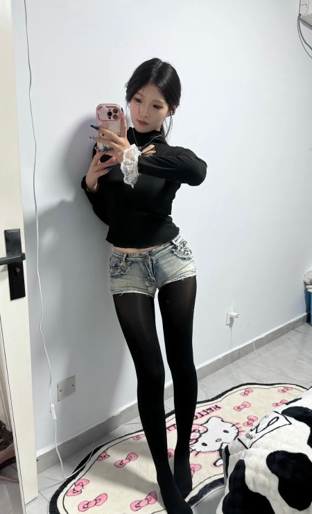 黑丝美腿奈奈