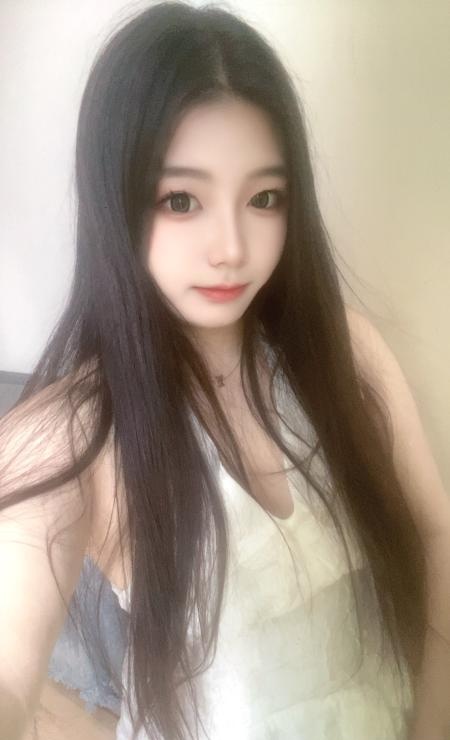 黄埔肥臀妹子