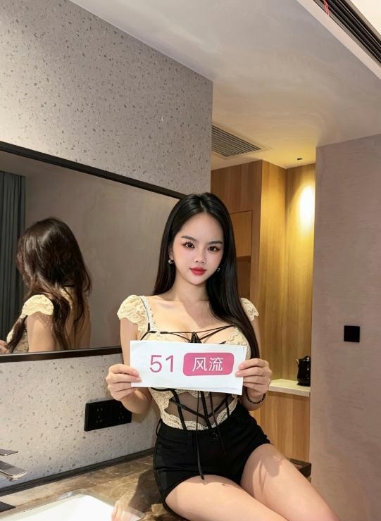 罗湖大胸骚妹小雪
