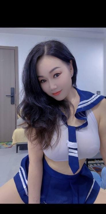 白云大胸少妇蕊蕊