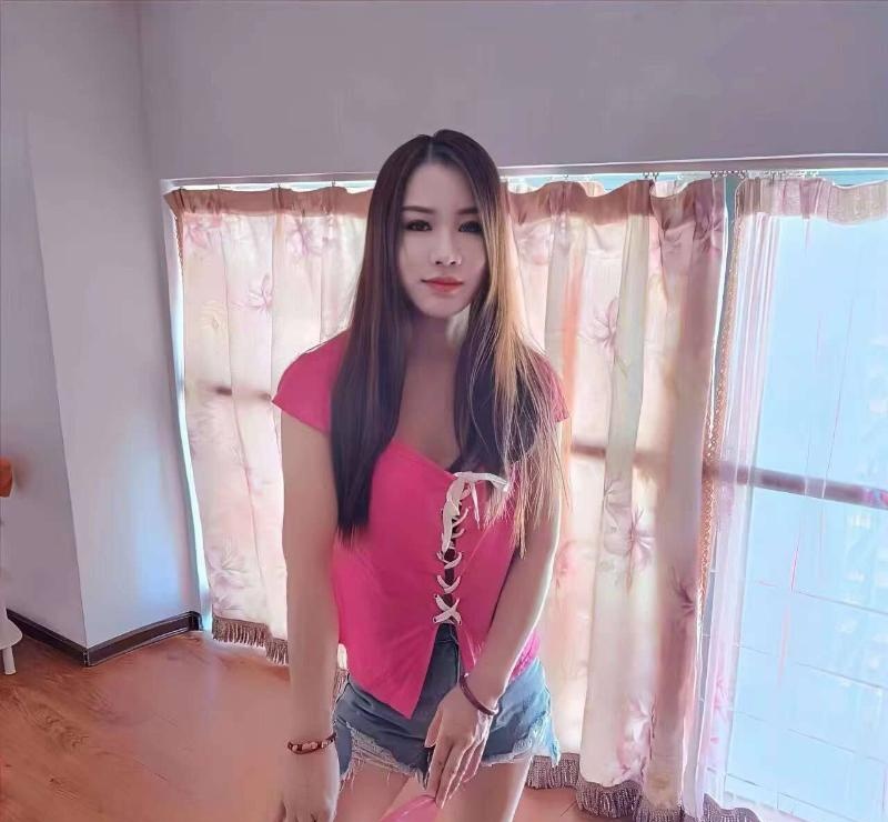 小骚妇泰国抓龙筋口出