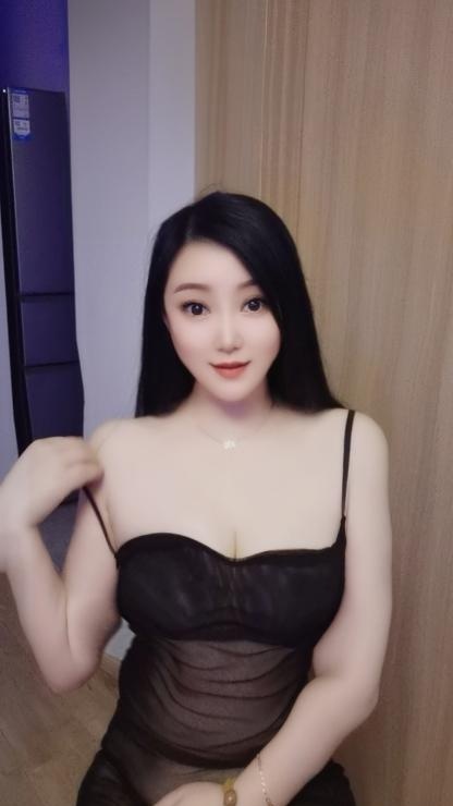 南门依晨小姐姐