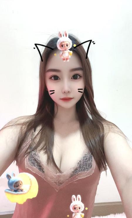 武昌妹子苗条身材