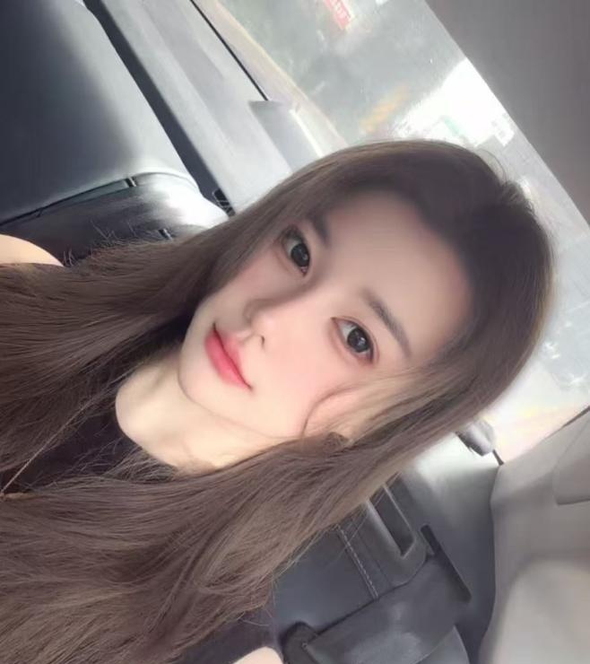 E杯可舌吻的依依