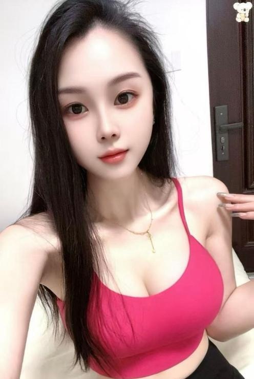 蜜桃臀模特兼职