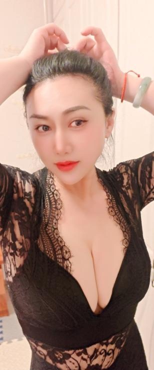 包夜大奶婉儿