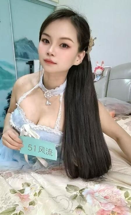 嘉定美乳风情珊珊
