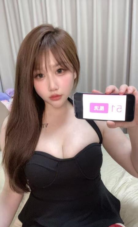 微胖巨乳夕雅