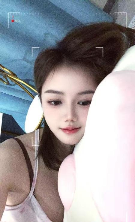 包河颜值小姐姐的