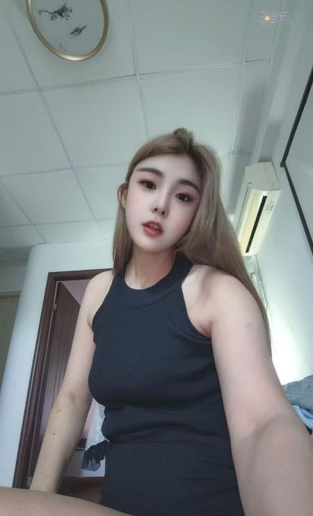 惠城舌吻小贝