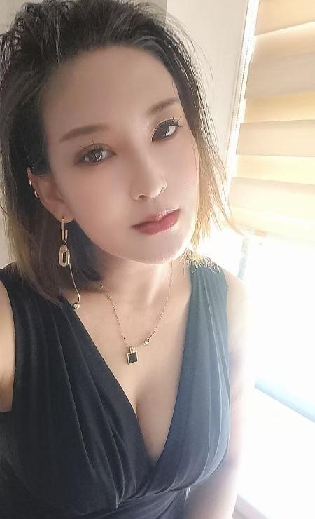 身材性感美女