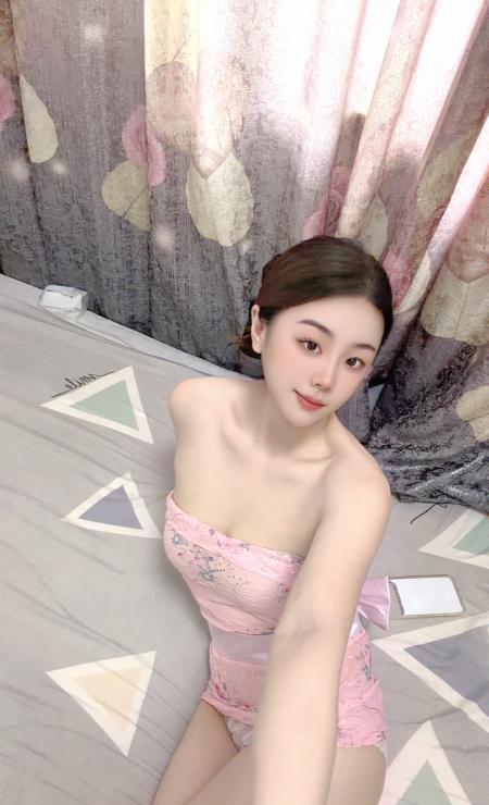 居家小少妇