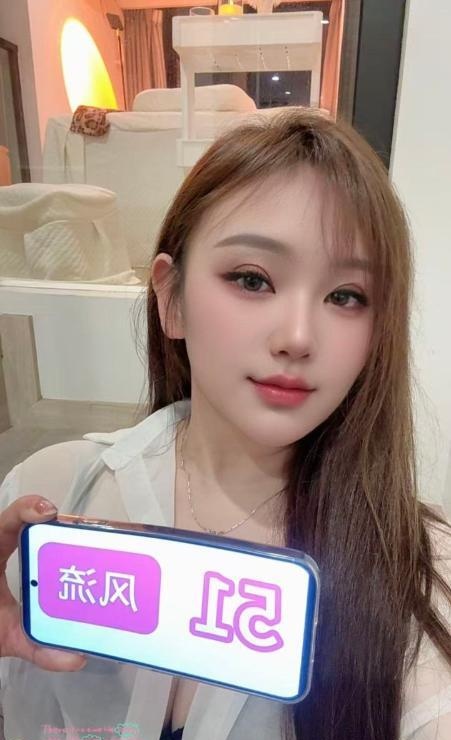 沙井美臀小甜甜