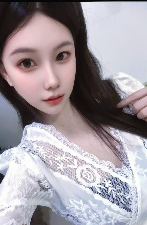 黄埔性感御姐梦栀