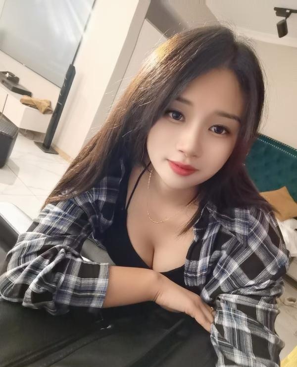 布吉蜜桃臀果冻