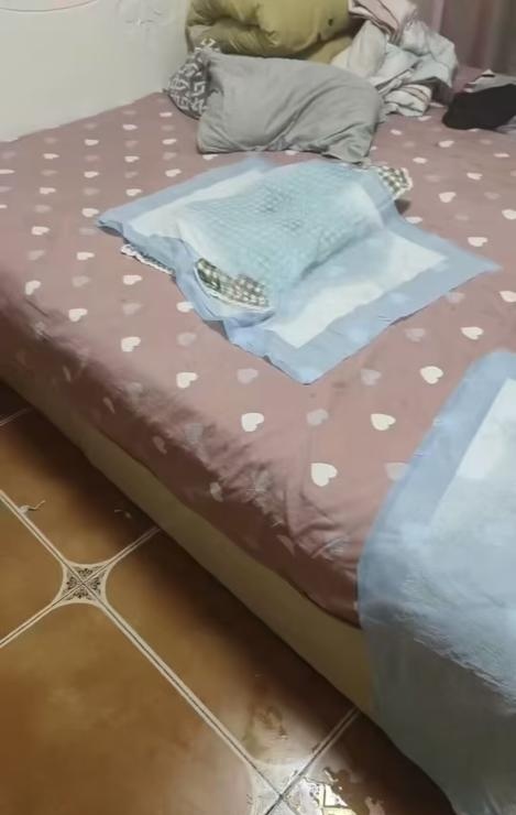 肉臀喷潮清清