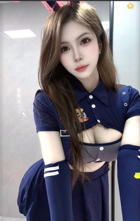 普陀大胸肥臀嫩妹噗噗