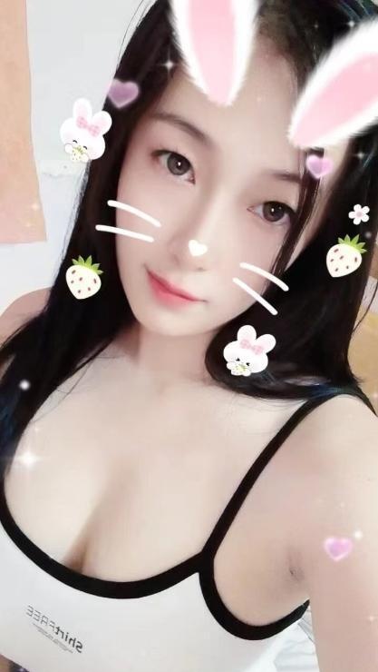 韵味十足会技能的妞儿
