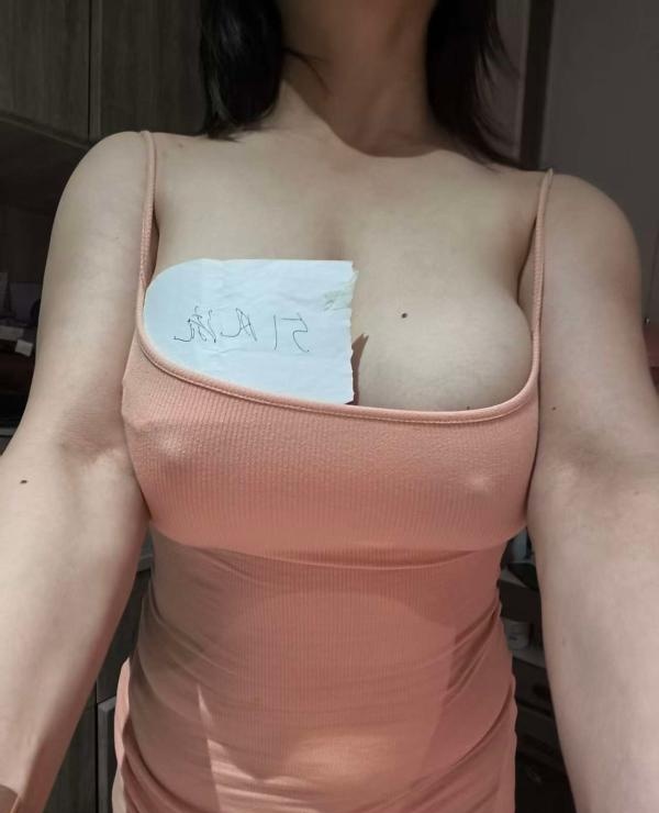 可暴菊的36E美妇
