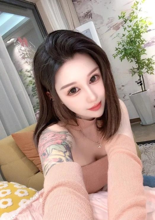 私教莫妮卡