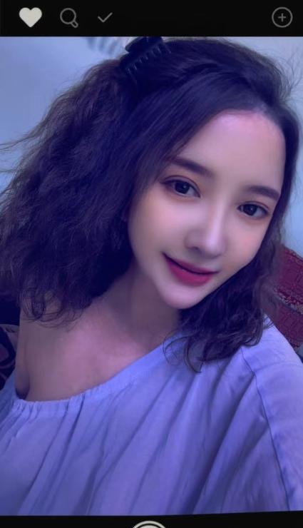 漂亮妹妹加依娜
