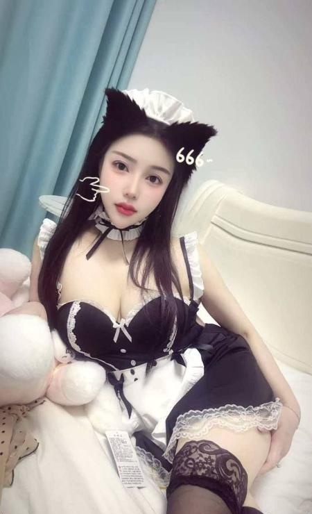 白皙大胸希雅老师
