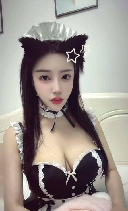 白皙大胸希雅老师