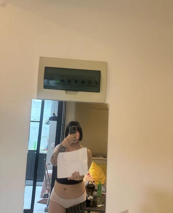 沈阳纹身小妹妹