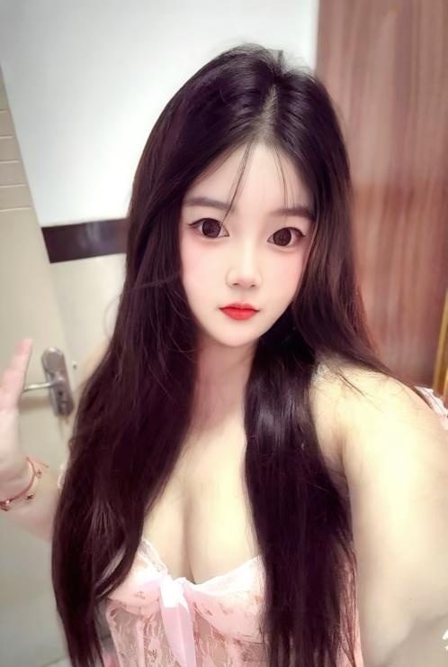 下沙肉感纹身妹露露