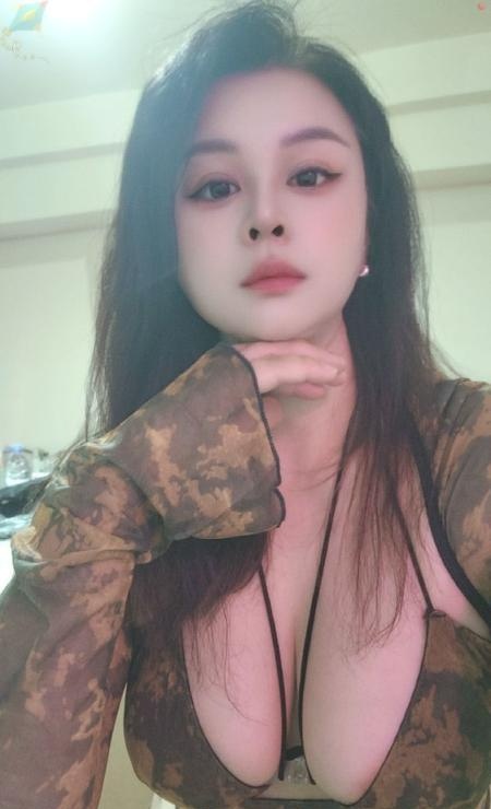 天府二街巨乳美羊羊
