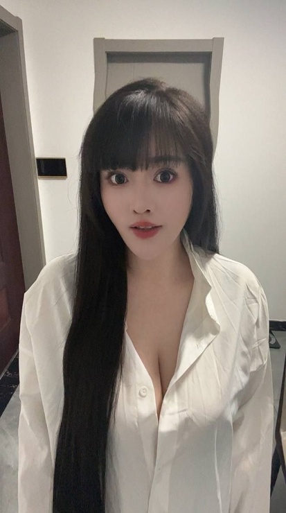 丰满G奶大白兔