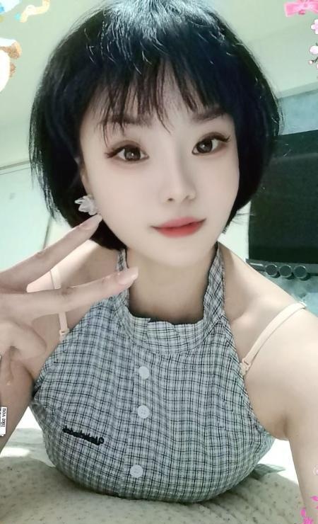 奶糖小骚骚