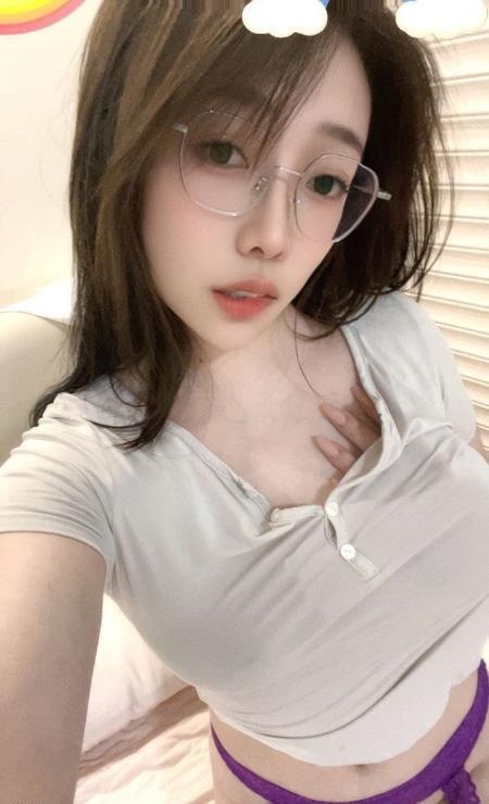 虹口小萝莉凌凌