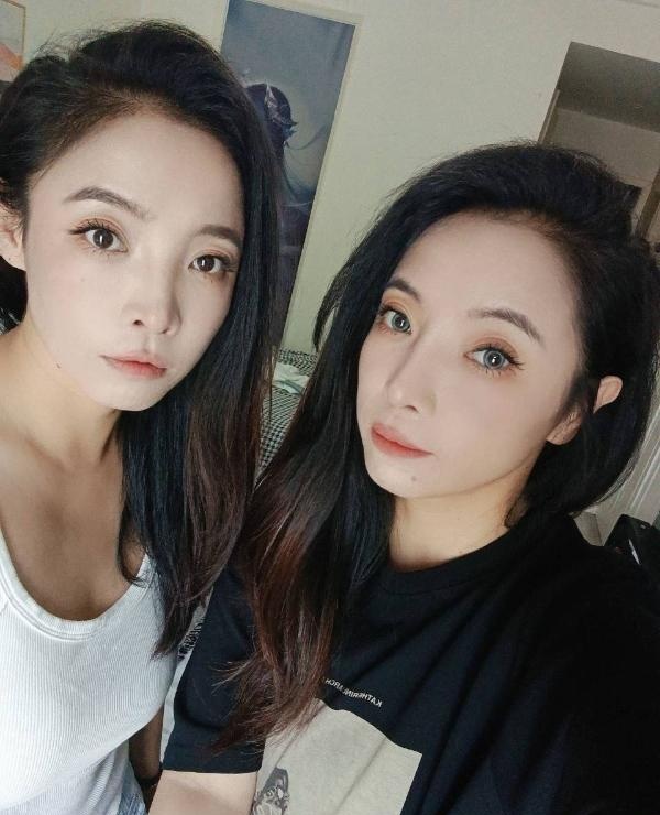 姐妹花双飞