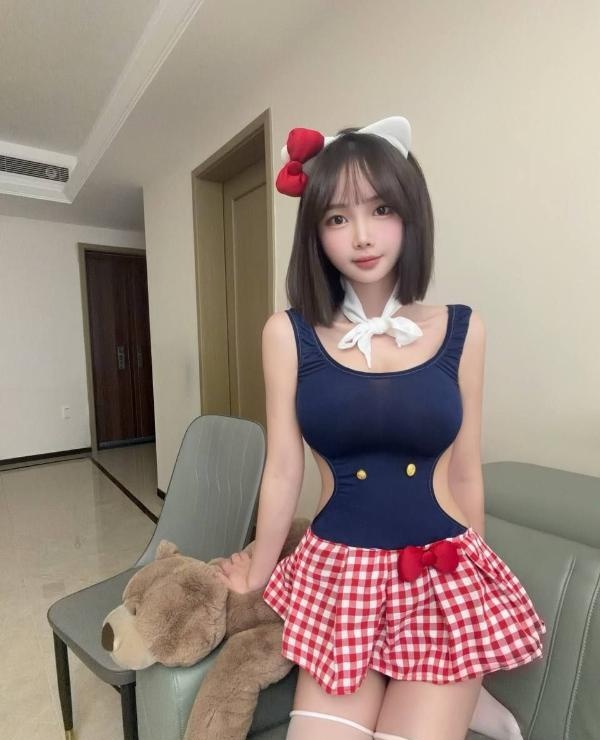情趣制服系骚货丁丁