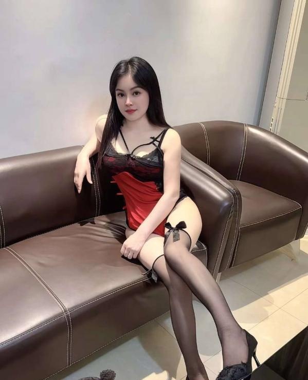 S腰大胸御姐