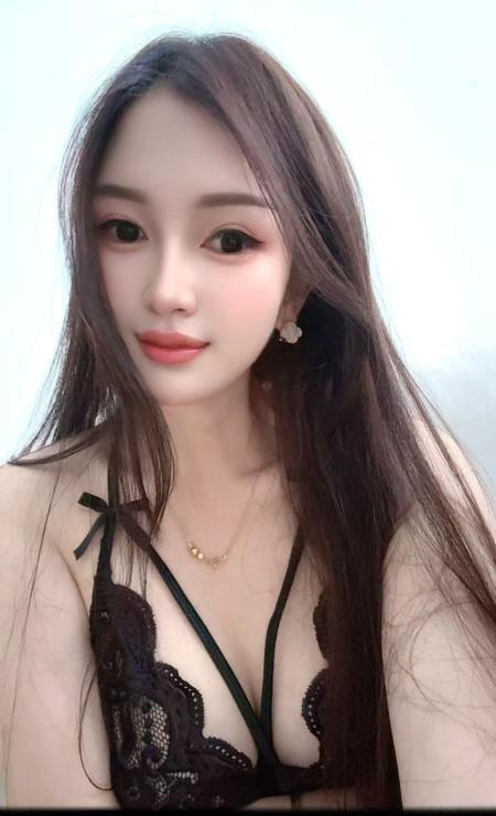 南山性感大奶妹子