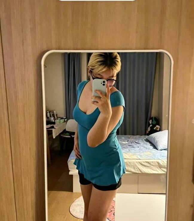 新人妹妹小穴紧水多