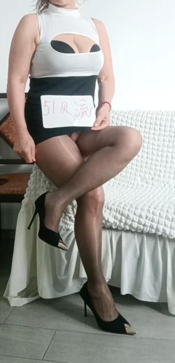 西湖巨奶熟女