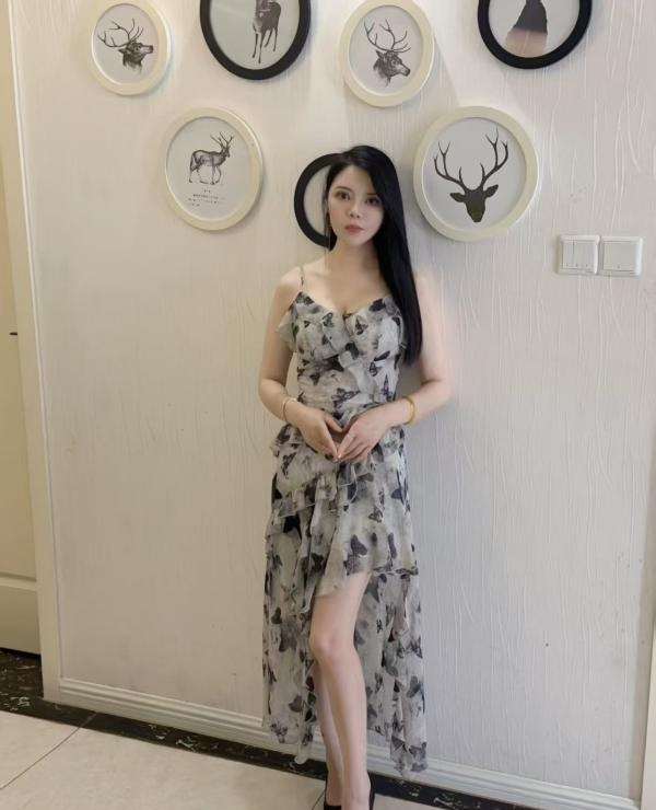 妩媚小少妇